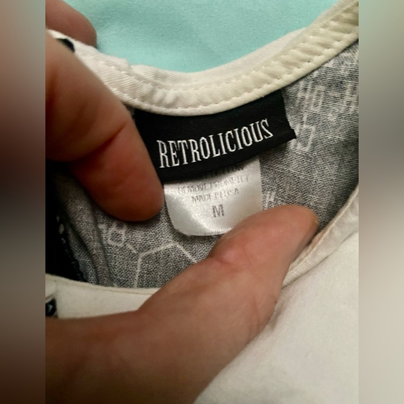 Retrolicious Chemistry Math Equation Dress, Medium - Picture 4 of 8